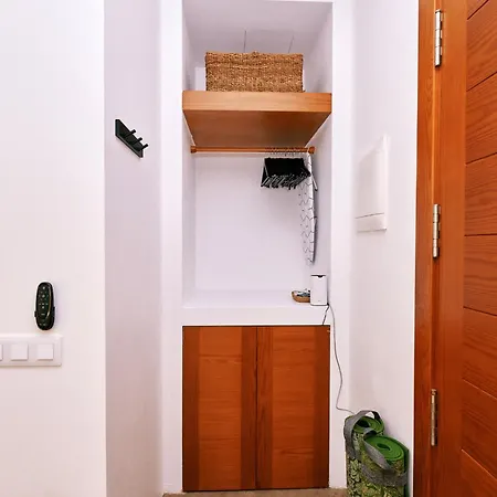 Casa Del Aljibe - El Estudio * Mácher