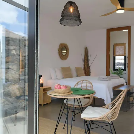 Casa Del Aljibe - El Estudio Сasa de vacaciones *